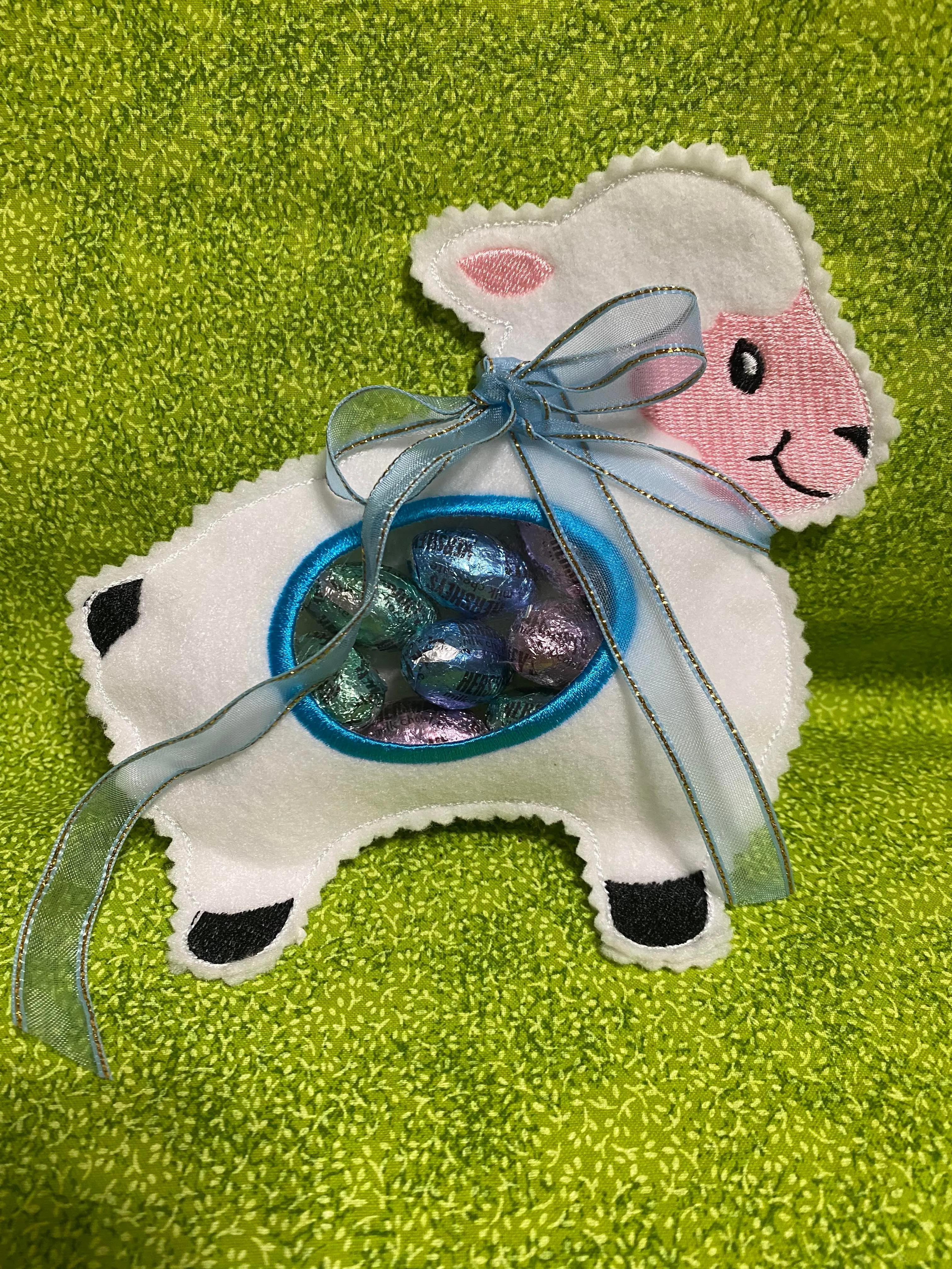 AGD 5 EASTER CANDY HOLDERS