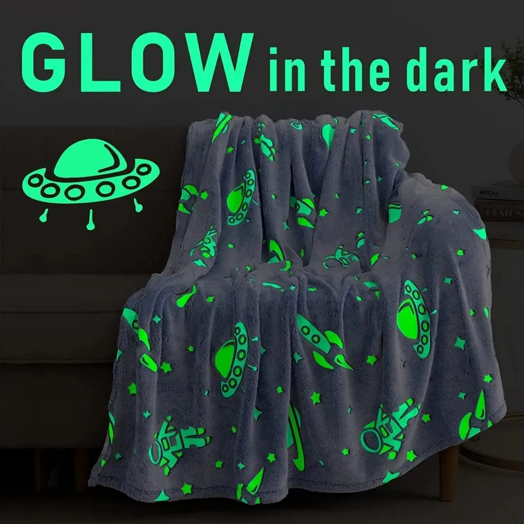 Astronaut Glow Blanket, 0-15 years| Glow In The Dark Blanket For Kids | Ultra-soft & Lightweight