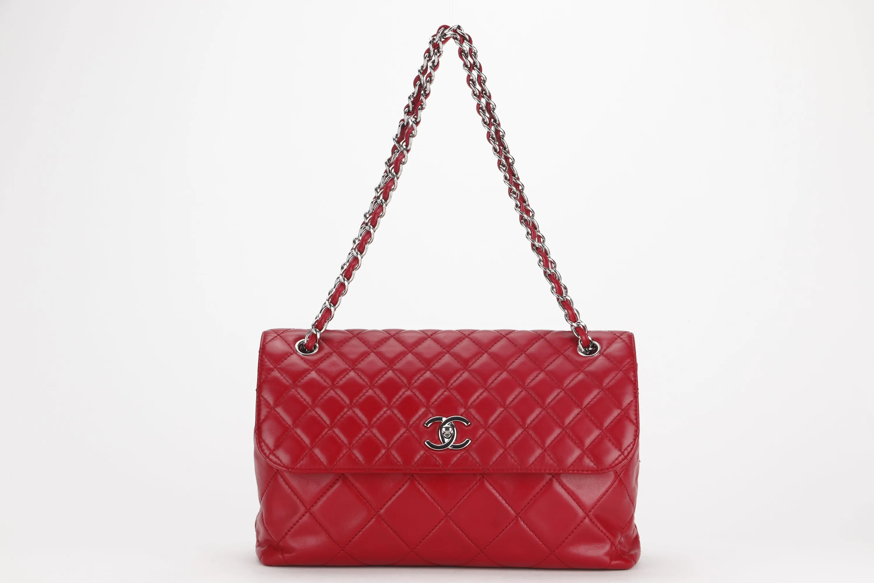 CHANEL RED QUILTED LAMBSKIN 32CM SHOULDER BAG (1466xxxx) SILVER HARDWARE, NO CARD & DUST COVER