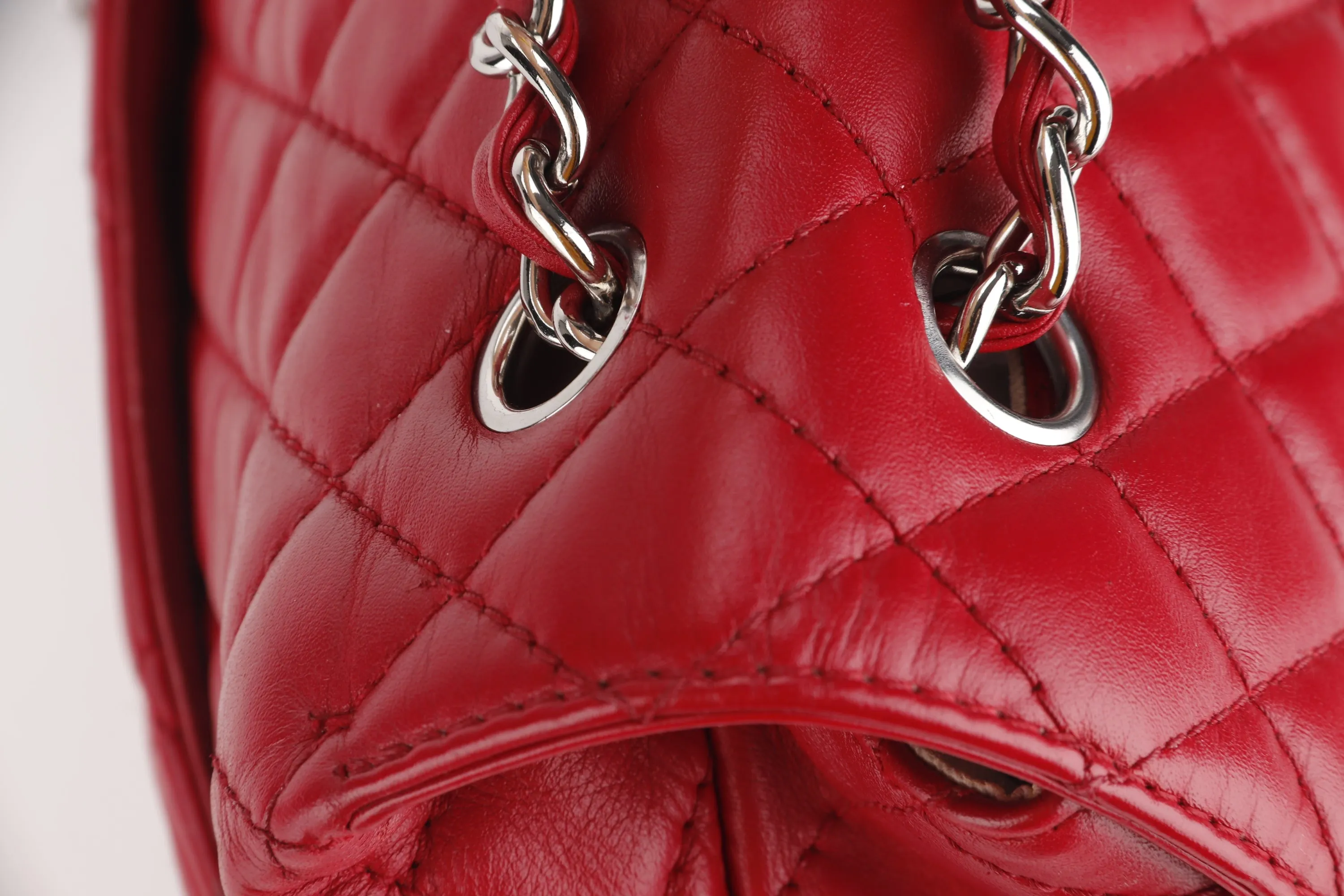 CHANEL RED QUILTED LAMBSKIN 32CM SHOULDER BAG (1466xxxx) SILVER HARDWARE, NO CARD & DUST COVER
