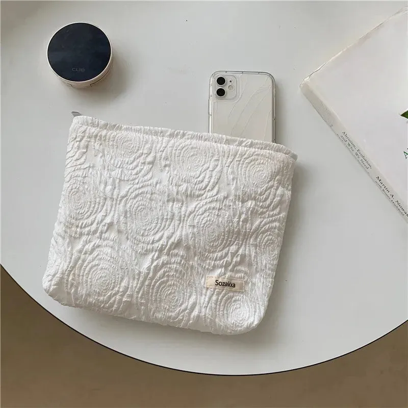 Cosmetic Bag for Women Floral Makeup Case Organizer Embroidered Design Cosmetic Pouch Travel Toiletry Bag Corduroy Canvas Beauty Case