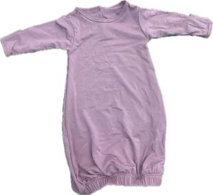 Layette Gown & Single Knot Hat Set in Pegasus