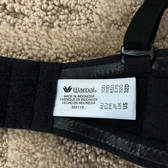 NWT Wacoal Red Carpet Convertible Black Strapless Bra size 32D