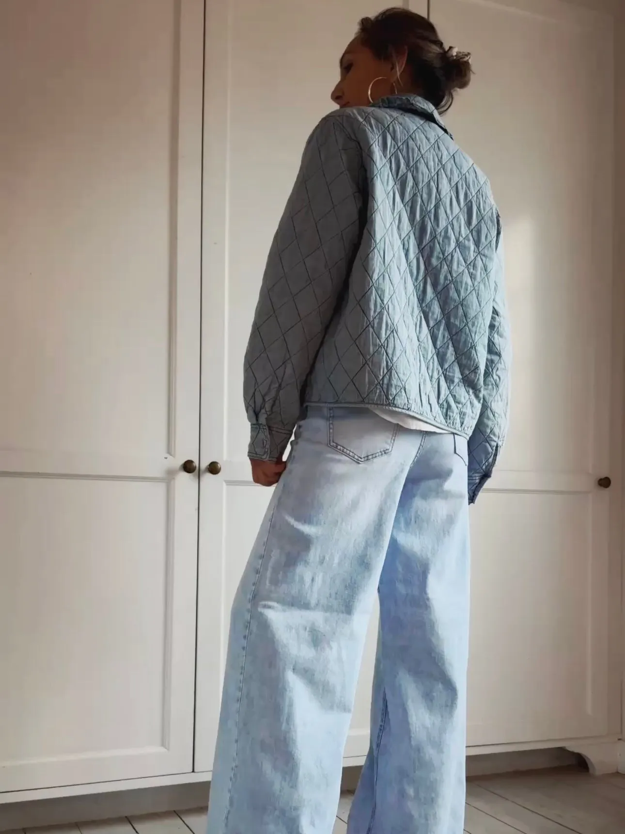 QUILTED DENIM TIE JACKET - BLUE