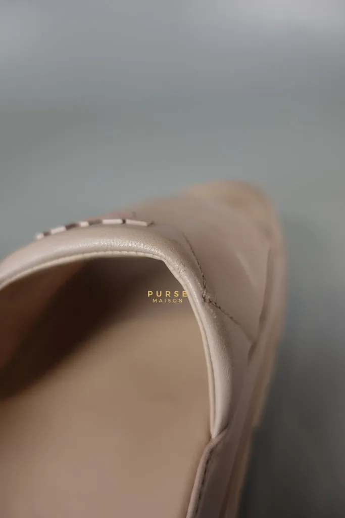 Quilted Nappa Leather Women's Slides in Beige Size 39 Eu (24.5 cm)