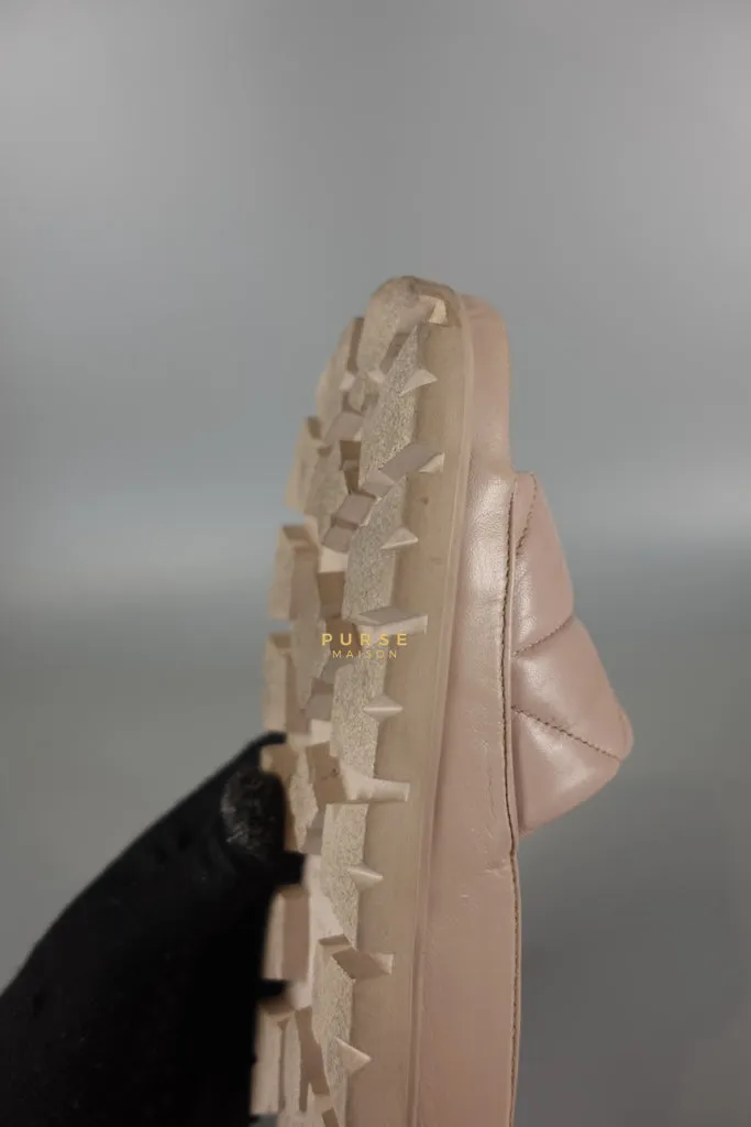Quilted Nappa Leather Women's Slides in Beige Size 39 Eu (24.5 cm)