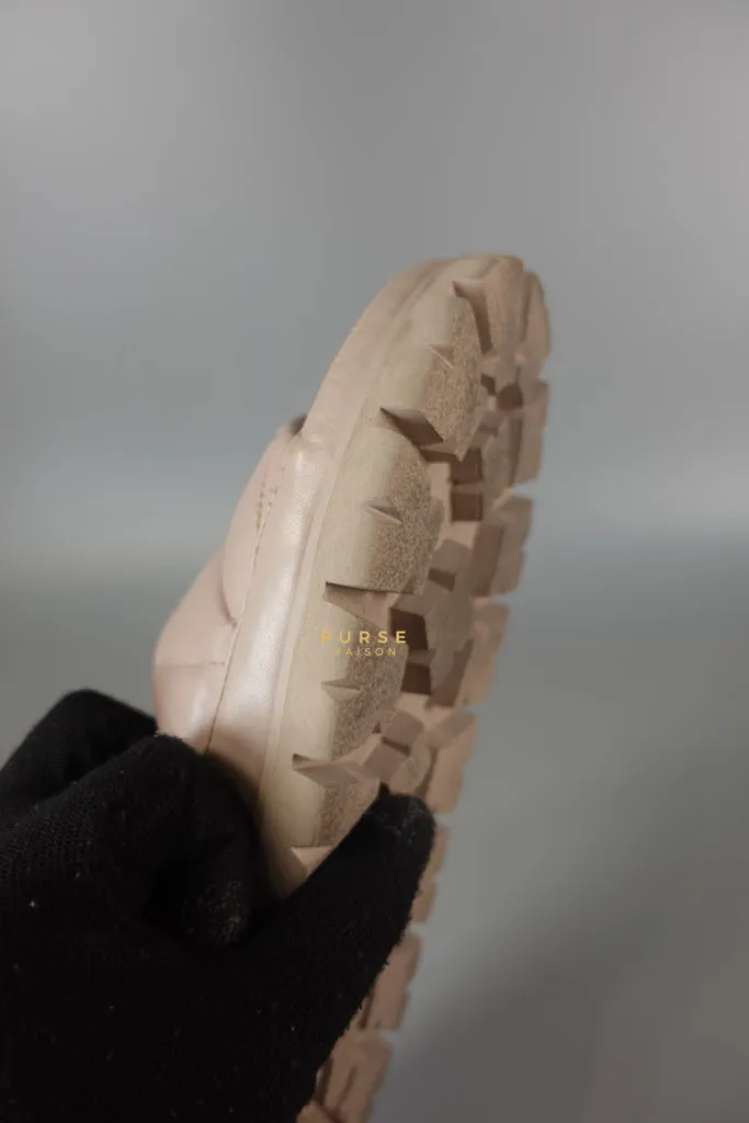 Quilted Nappa Leather Women's Slides in Beige Size 39 Eu (24.5 cm)