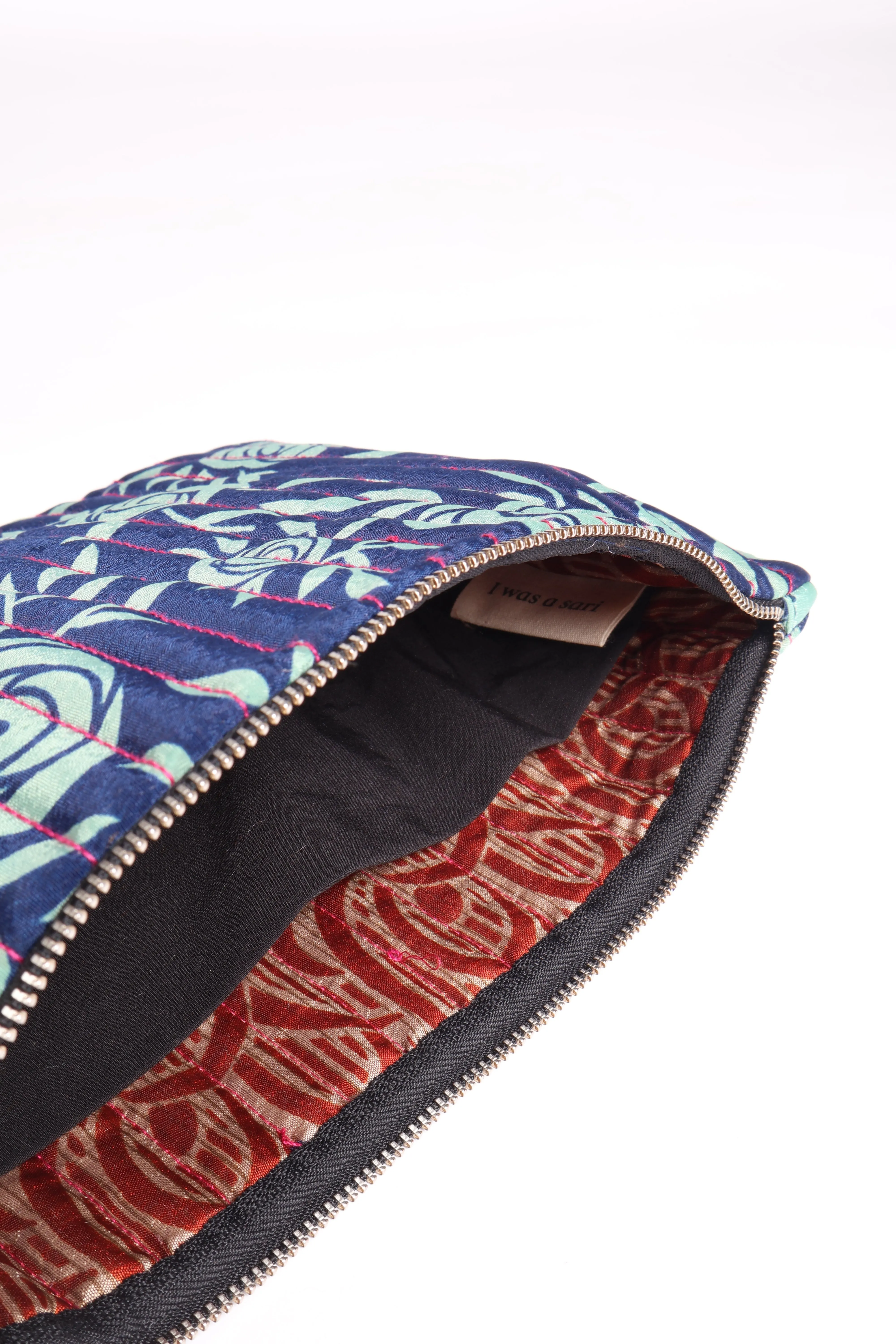 QUILTED POUCH