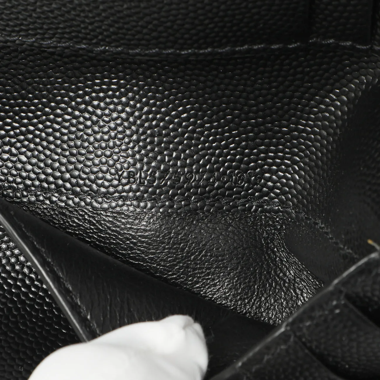 Saint Laurent Black Grain De Poudre Matelasse Chevron Monogram Zipped Two-Part Wallet
