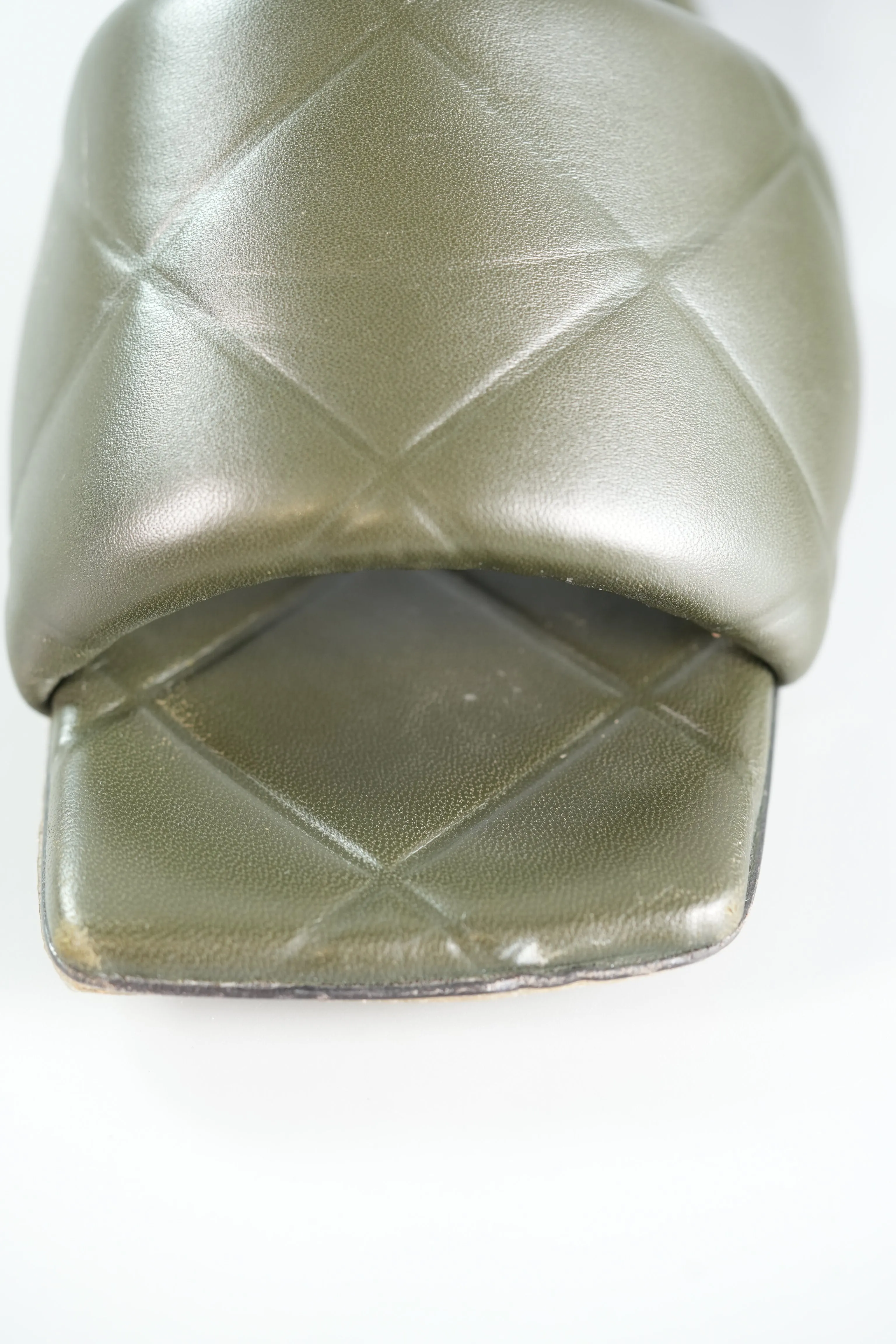 The Rubber Libo Quilted Embossed Army Green Sandals Size 39 (26cm)