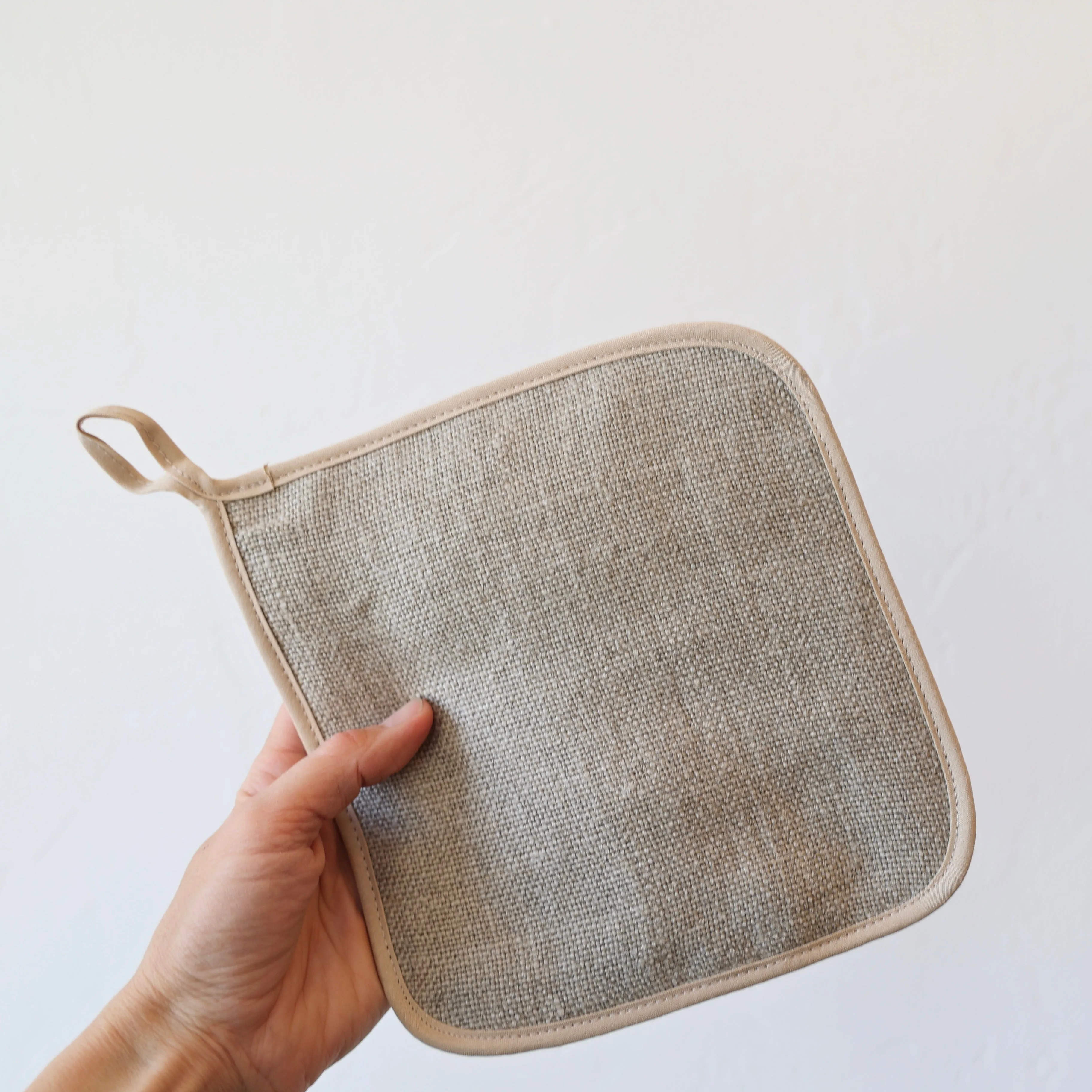 Thieffry Pot Holder