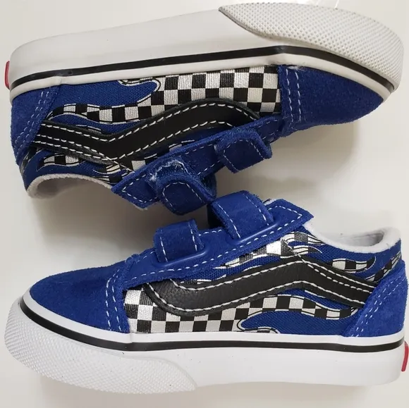 Vans Old Skool V &quot;Reflective Flame.&quot; Toddler size- 6c. Blue/ Black/ Silver