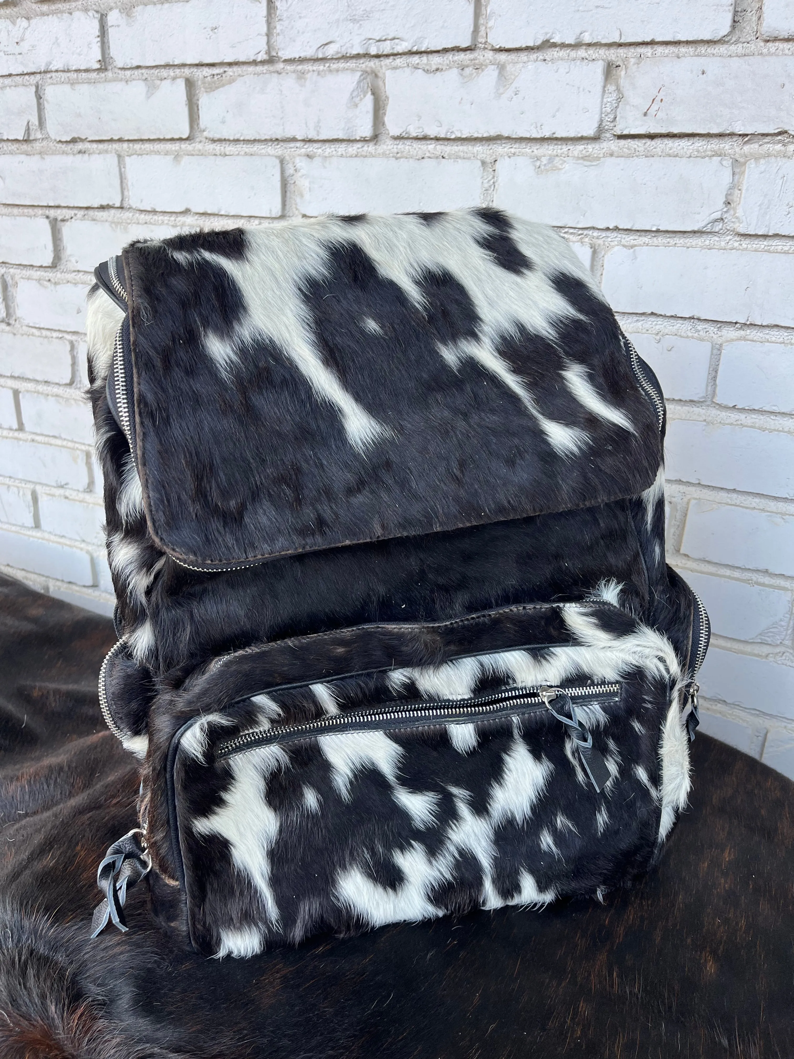 XL Cowhide   Black Leather Backpack